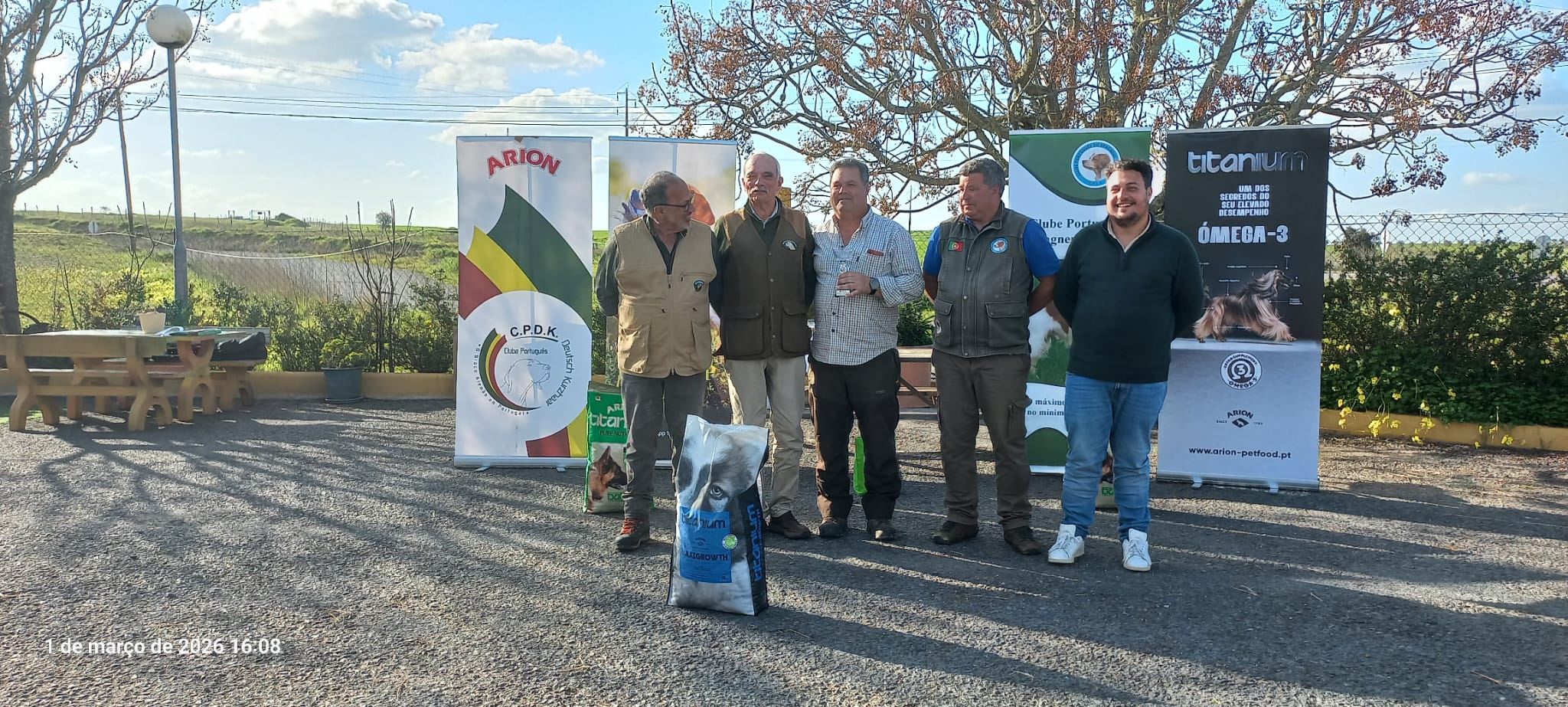 8d938dee-41fd-4b87-a804-9930b7112947